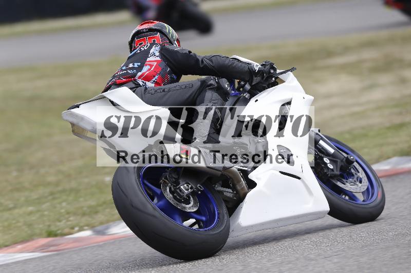 /30 23.06.2025 Get Faster Caremotion ADR/Rider Academy gruen/77